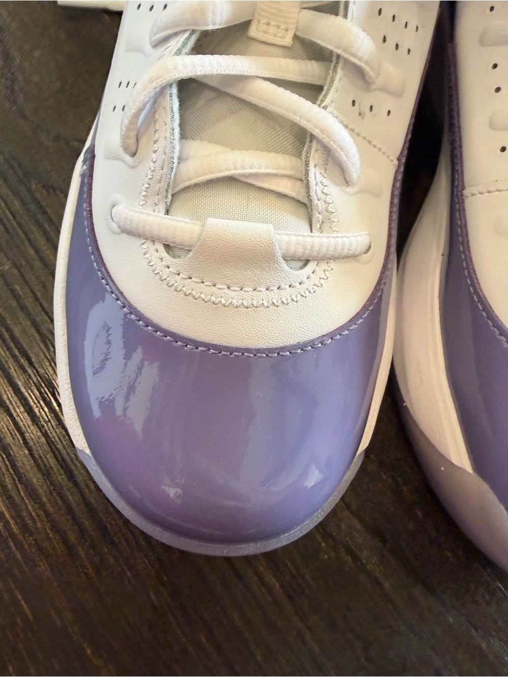 Nike Air Jordan Max Aura 7 White and Purple  6Y - Picture 5 of 11